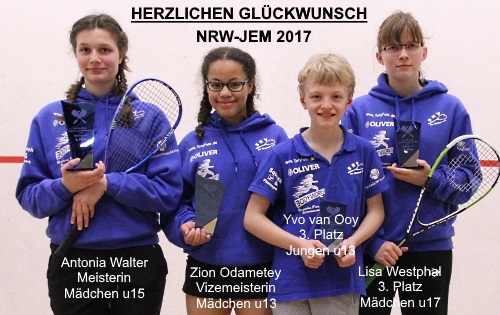 Von Links: Antonia Walter (Meisterin Mädchen u15), Zion Odametey (Vizemeisterin Mädchen u13), Yvo van Ooy (3. Platz Jungen u13), Lisa Westphal (Platz 3 Mädchen u17).